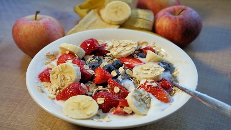 yogurt fruits